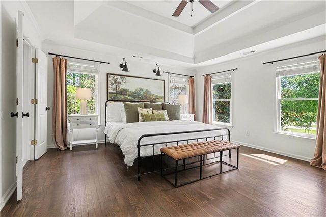 725 Kenmare Court, Roswell, GA 30075