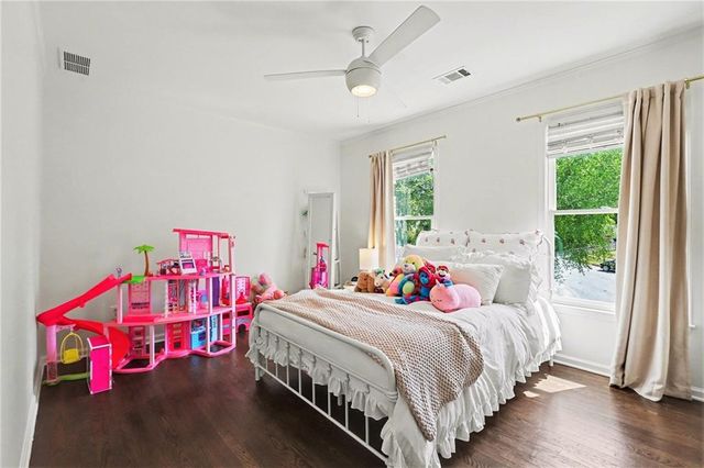 725 Kenmare Court, Roswell, GA 30075