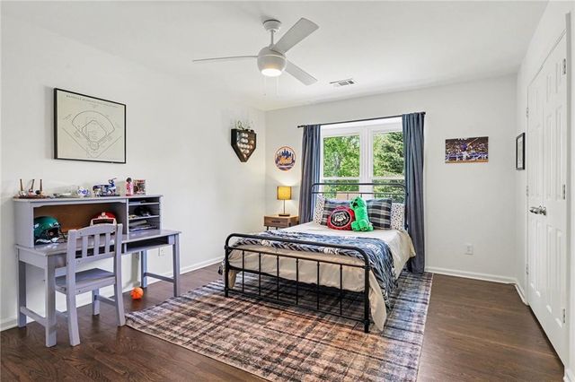 725 Kenmare Court, Roswell, GA 30075