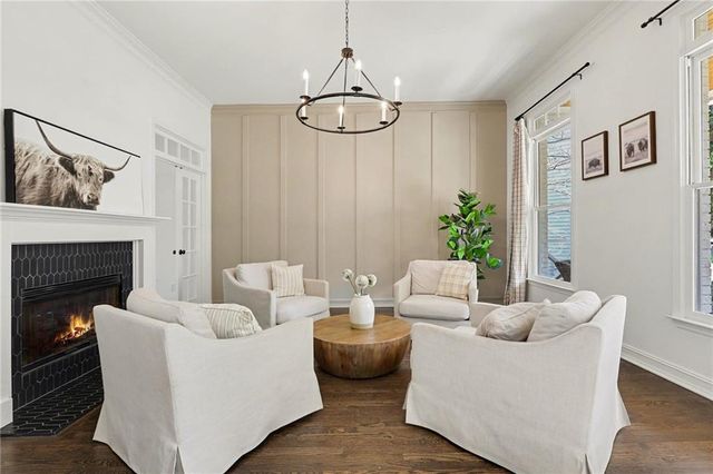 725 Kenmare Court, Roswell, GA 30075