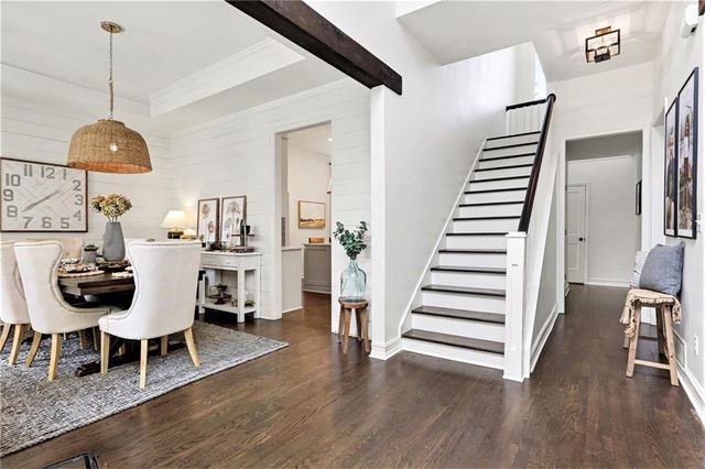 725 Kenmare Court, Roswell, GA 30075