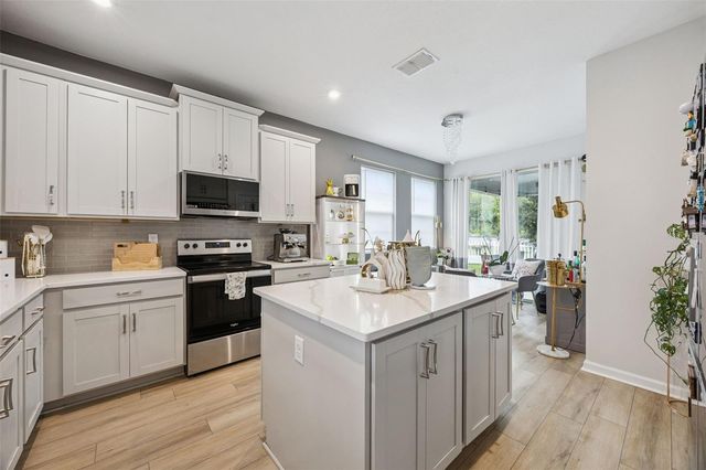 11492 SUNSAIL AVENUE, Orlando, FL 32832