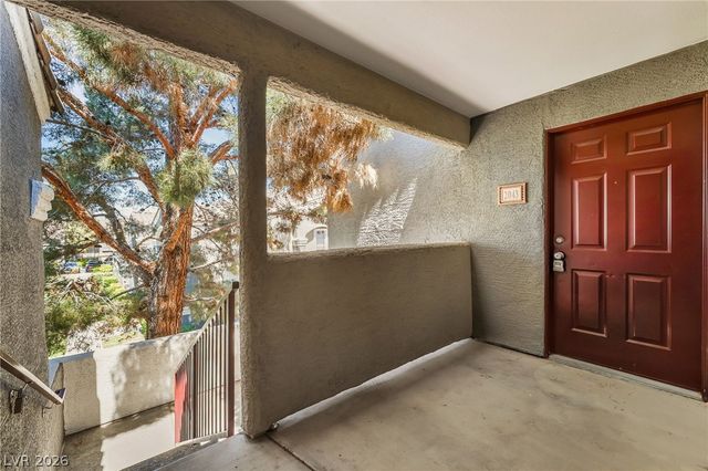 5055 West Hacienda Avenue 2043, Las Vegas, NV 89118