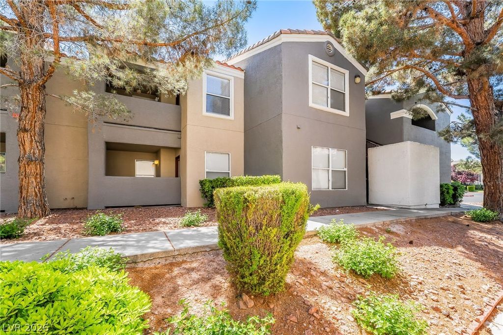 5055 West Hacienda Avenue 2043, Las Vegas, NV 89118