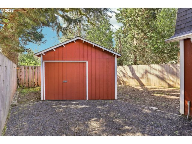 34054 E COLUMBIA Ave, Scappoose, OR 97056
