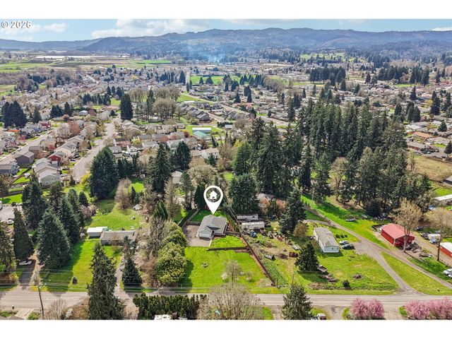 34054 E COLUMBIA Ave, Scappoose, OR 97056