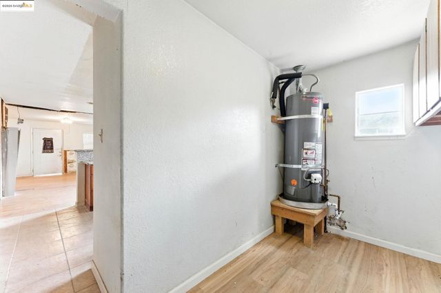 159 Poinsettia Ave, Bay Point, CA 94565