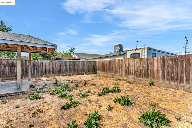 159 Poinsettia Ave, Bay Point, CA 94565