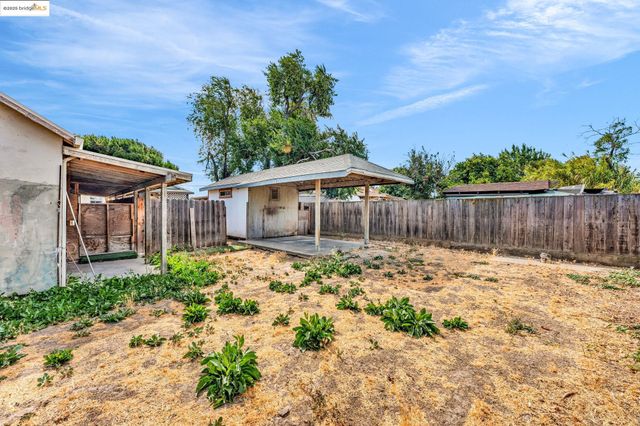 159 Poinsettia Ave, Bay Point, CA 94565