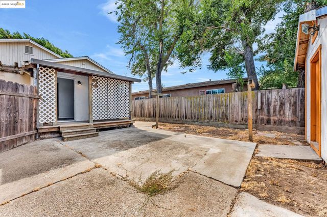 159 Poinsettia Ave, Bay Point, CA 94565