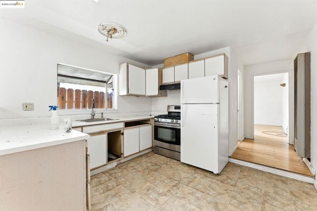 159 Poinsettia Ave, Bay Point, CA 94565