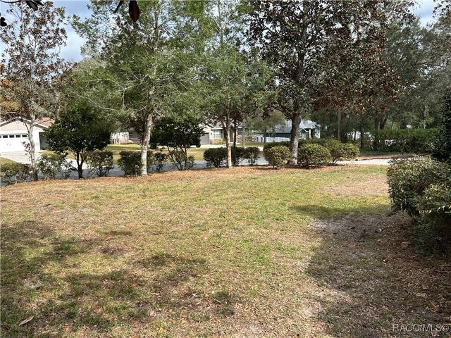 2992 E Crown Drive, Inverness, FL 34453