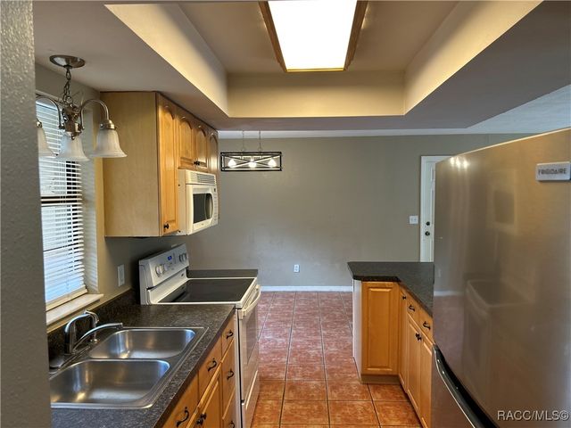 2992 E Crown Drive, Inverness, FL 34453