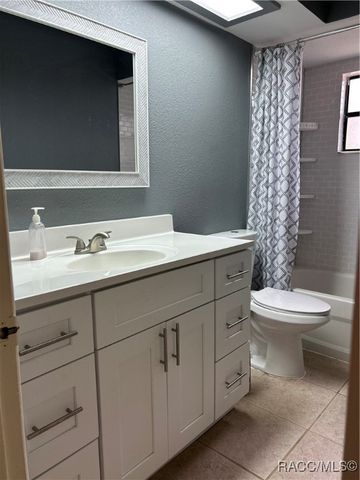 2992 E Crown Drive, Inverness, FL 34453