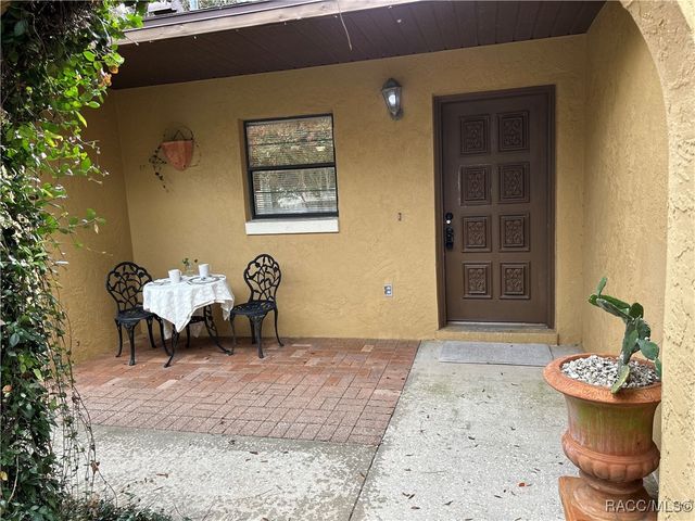 2992 E Crown Drive, Inverness, FL 34453