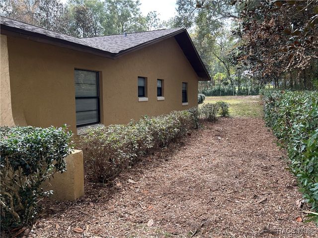 2992 E Crown Drive, Inverness, FL 34453