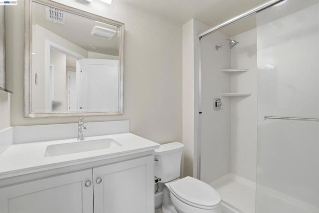 817 Tranquility Cir 4, Livermore, CA 94551