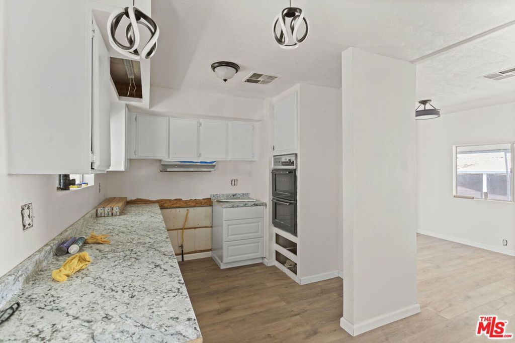 Image 12 of property listing at 80870 Highway 111 127, Indio, CA 92201