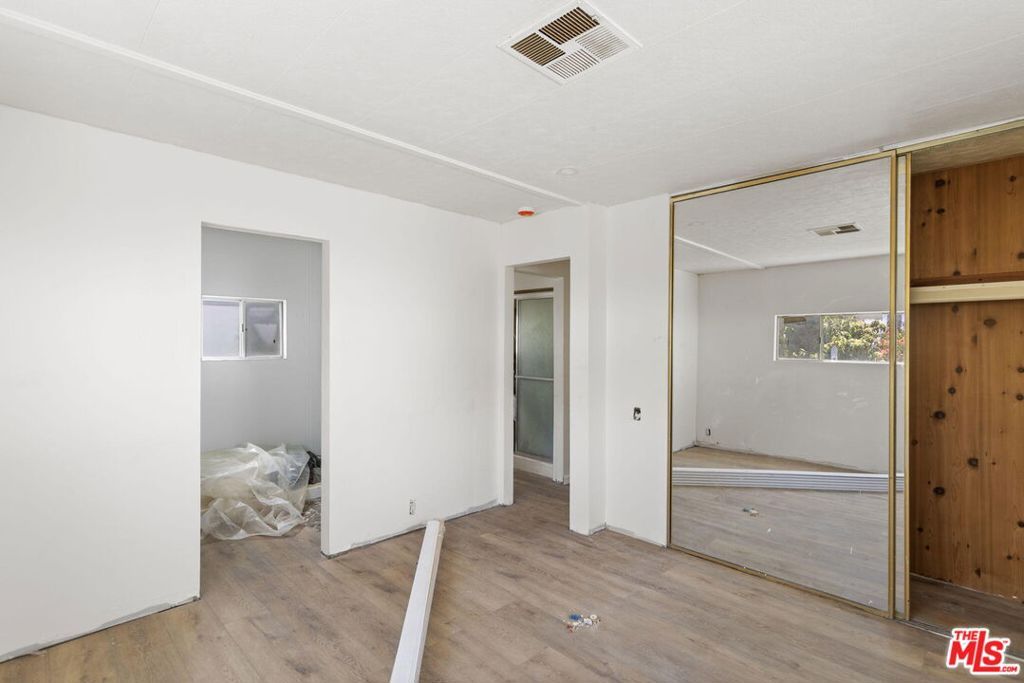 Image 19 of property listing at 80870 Highway 111 127, Indio, CA 92201