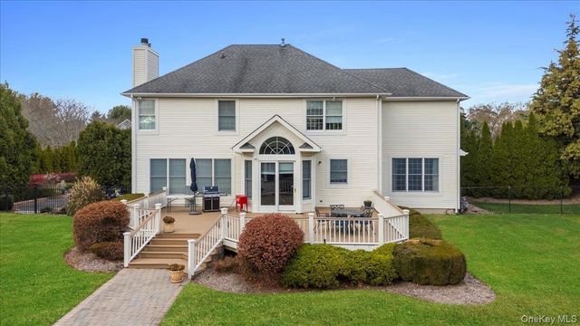 56 Rofay Drive, East Northport, NY 11731