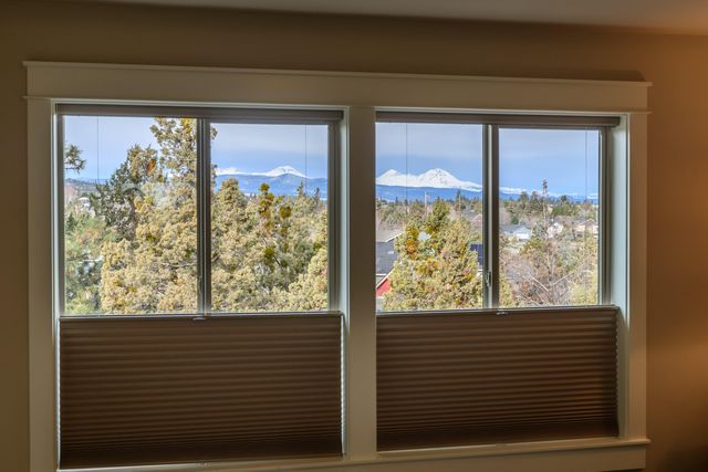 20677 Comet Court, Bend, OR 97701