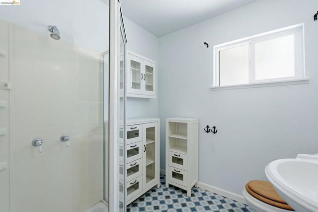 3427 Middleton Ave, Castro Valley, CA 94546