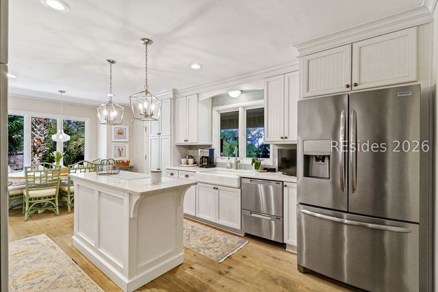 35 Saint George Rd, Hilton Head Island, SC 29928