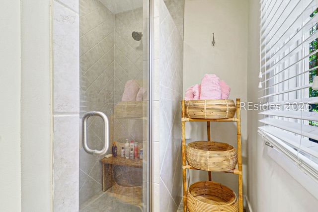 35 Saint George Rd, Hilton Head Island, SC 29928