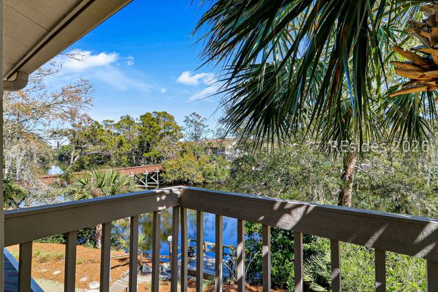 35 Saint George Rd, Hilton Head Island, SC 29928