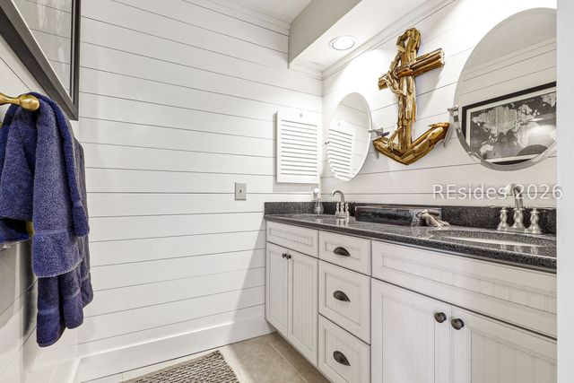 35 Saint George Rd, Hilton Head Island, SC 29928