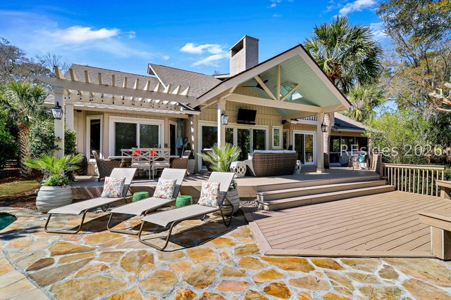 35 Saint George Rd, Hilton Head Island, SC 29928