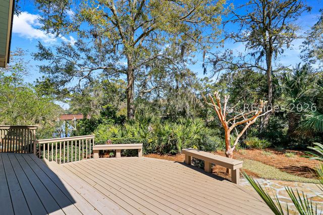 35 Saint George Rd, Hilton Head Island, SC 29928
