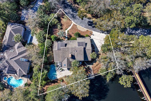 35 Saint George Rd, Hilton Head Island, SC 29928