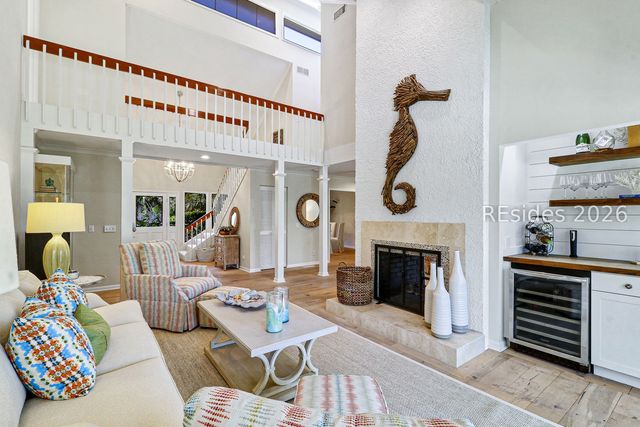 35 Saint George Rd, Hilton Head Island, SC 29928