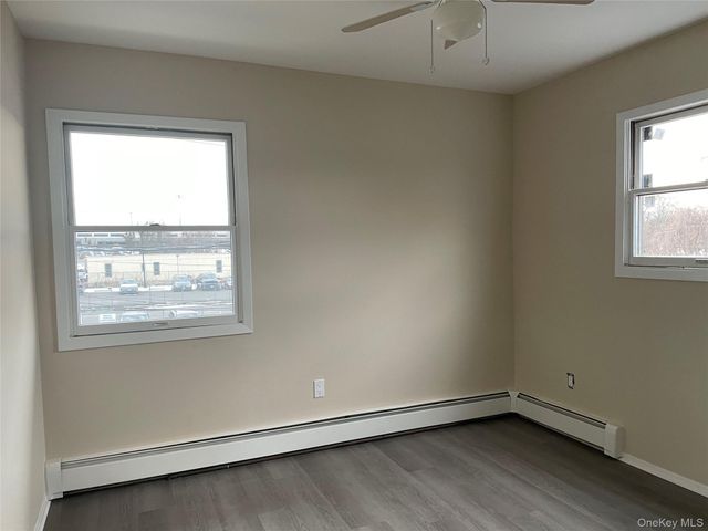 7 Locust Ave 1, Babylon, NY 11702
