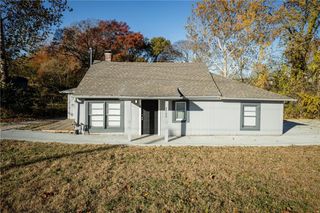 4724 Logan Avenue, Kansas City, MO 64136