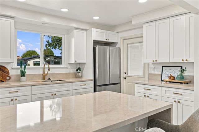 3161 Tevis, Long Beach, CA 90808