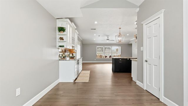 4802 Enchanted Rock Lane, Spring, TX 77388