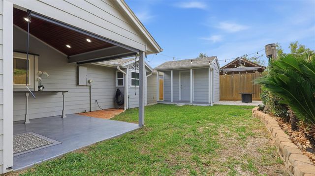 4802 Enchanted Rock Lane, Spring, TX 77388