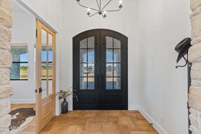 35451 N 36TH Street, Cave Creek, AZ 85331