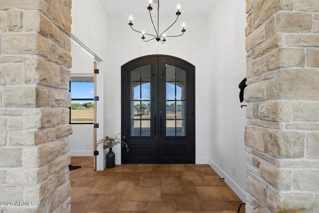 35451 N 36TH Street, Cave Creek, AZ 85331
