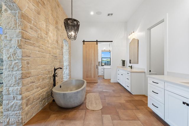 35451 N 36TH Street, Cave Creek, AZ 85331