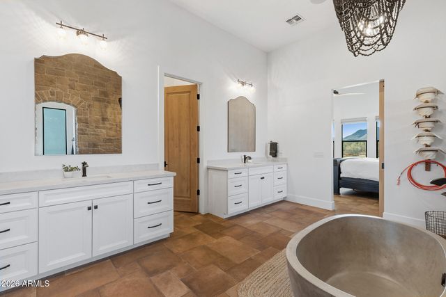 35451 N 36TH Street, Cave Creek, AZ 85331