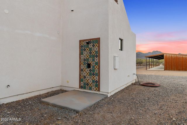 35451 N 36TH Street, Cave Creek, AZ 85331