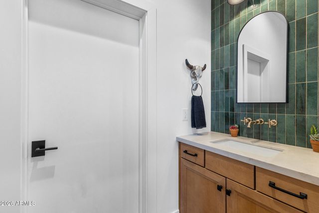 35451 N 36TH Street, Cave Creek, AZ 85331