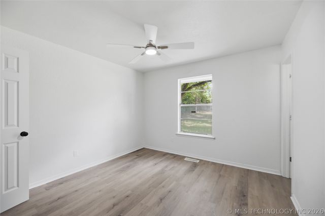 923 S Hiawatha Avenue, Sapulpa, OK 74066
