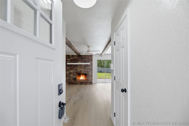 923 S Hiawatha Avenue, Sapulpa, OK 74066
