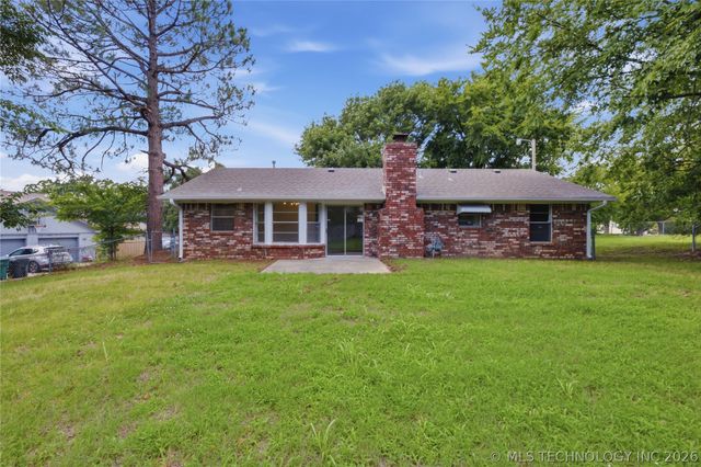 923 S Hiawatha Avenue, Sapulpa, OK 74066