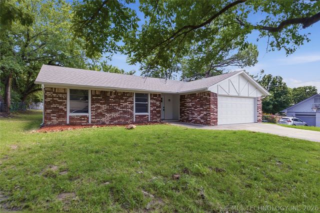 923 S Hiawatha Avenue, Sapulpa, OK 74066