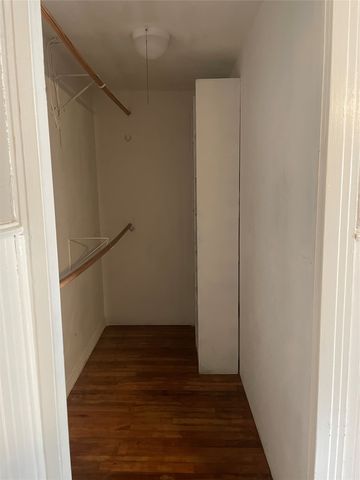 110 S Hubbard Street, Alvord, TX 76225